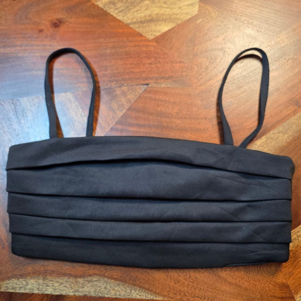 Women's Zara‎ Black Pleated Crop Top Size S